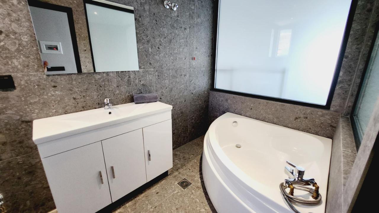 Hotel Andreas Іпсос Екстер'єр фото